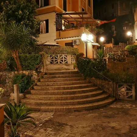 La Casa nel Borgo-2